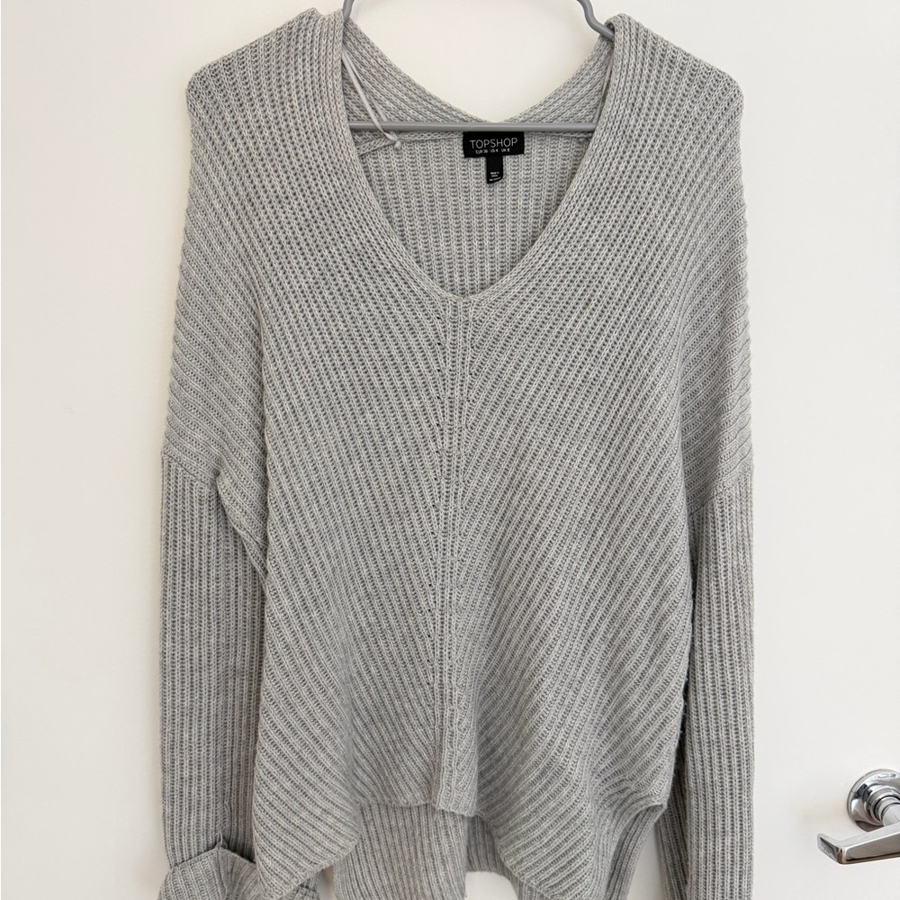 Topshop Light Gray V-Neck Sweater